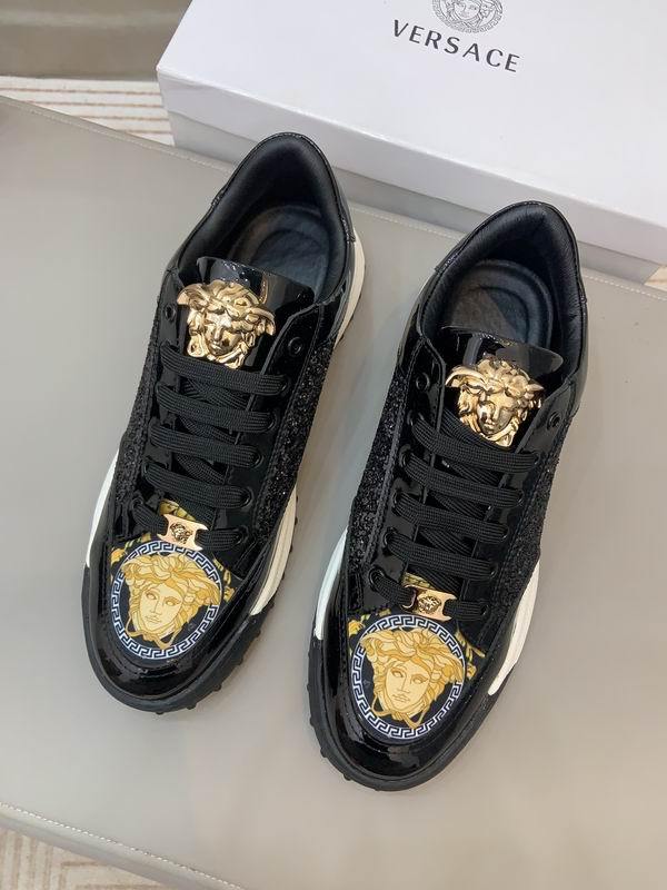 Versace Men's Shoes 673